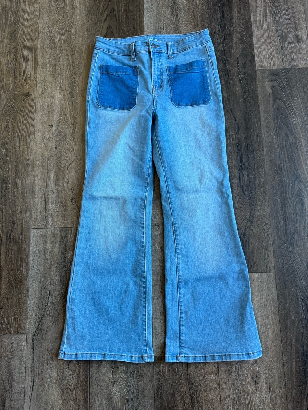 Time and Tru Light Blue Flare Jeans Women’s Size 10